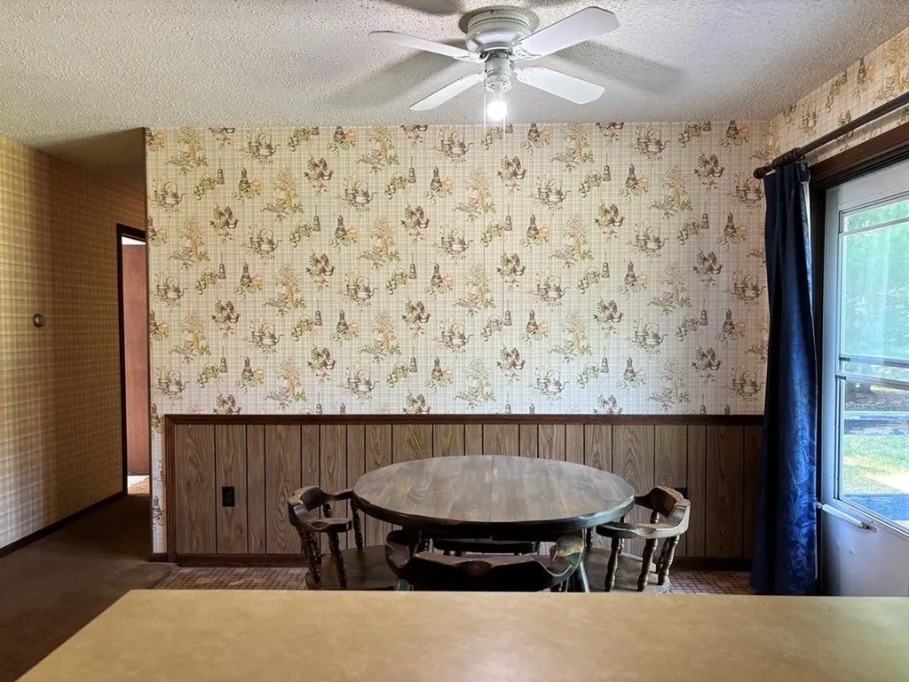 10009 E Lakeview Hills Road Elmwood Charter Township MI 49684