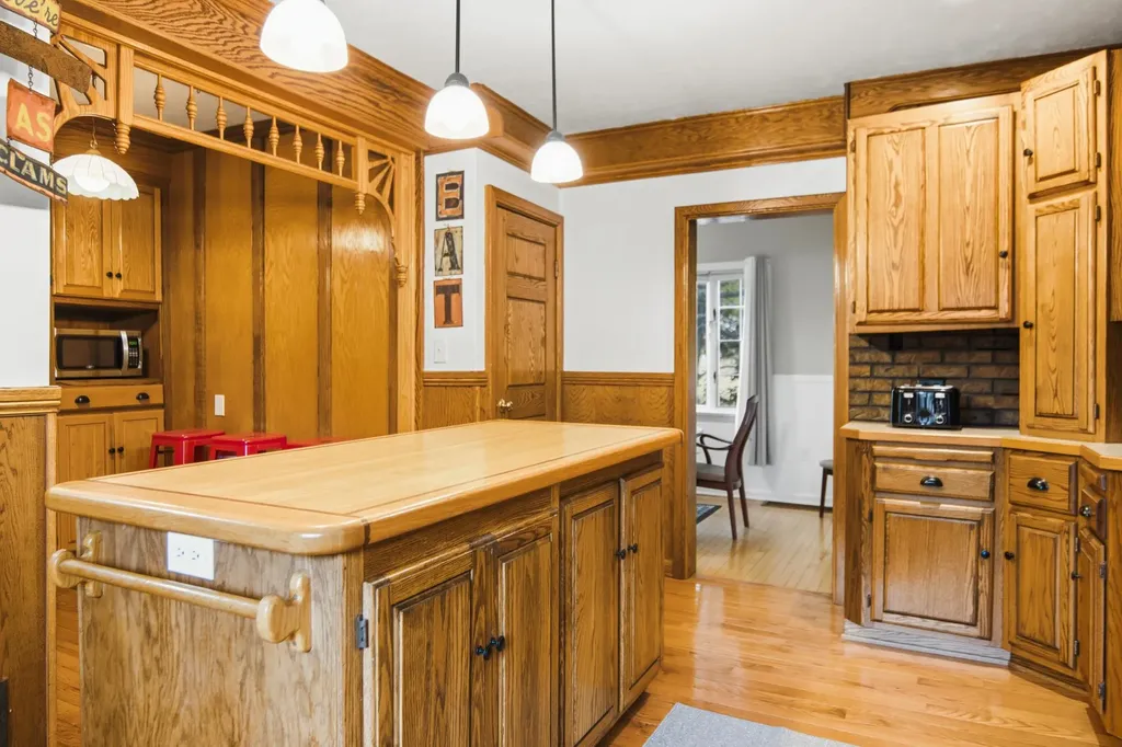 8491 Us-31 N Acme Township MI 49690