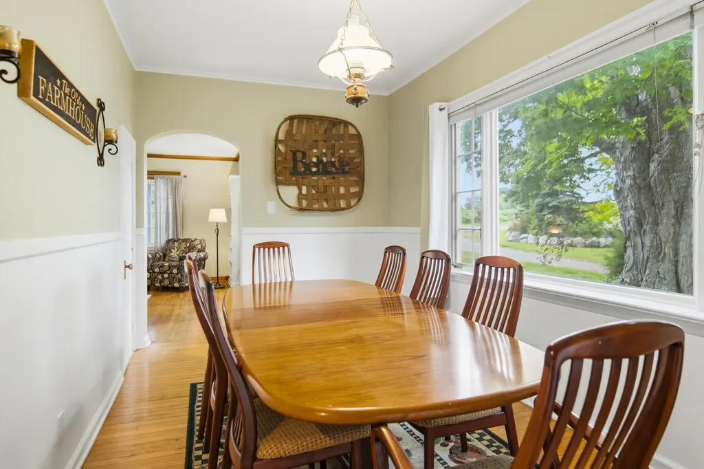 8491 Us-31 N Acme Township MI 49690