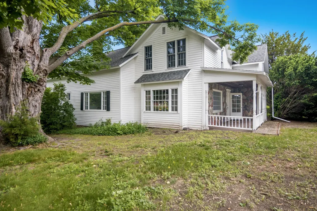 8491 Us-31 N Acme Township MI 49690