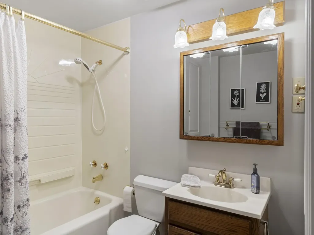 4145 Frankfort Highway Crystal Lake Township MI 49635