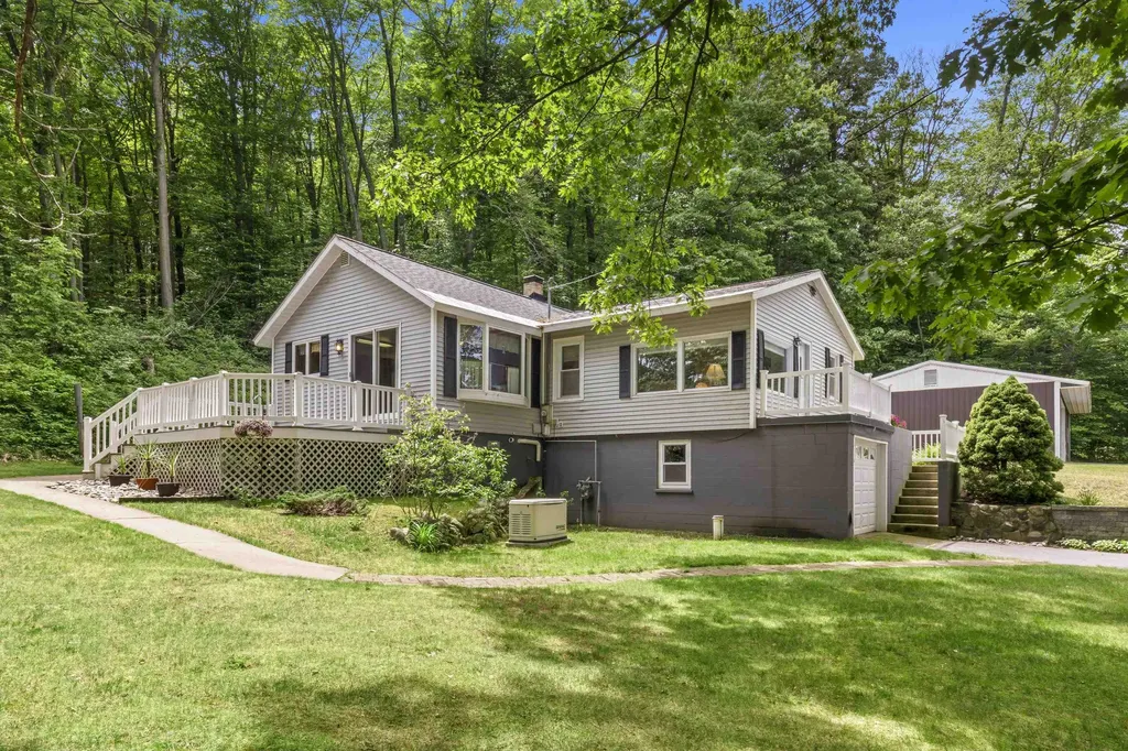 4145 Frankfort Highway Crystal Lake Township MI 49635