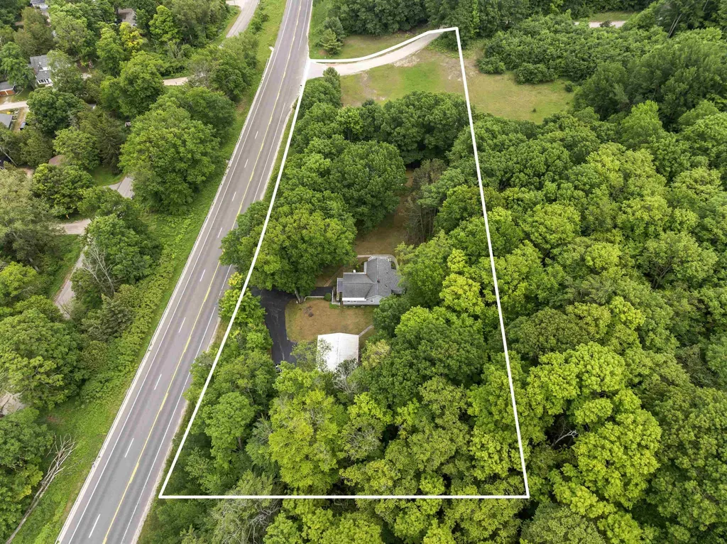4145 Frankfort Highway Crystal Lake Township MI 49635