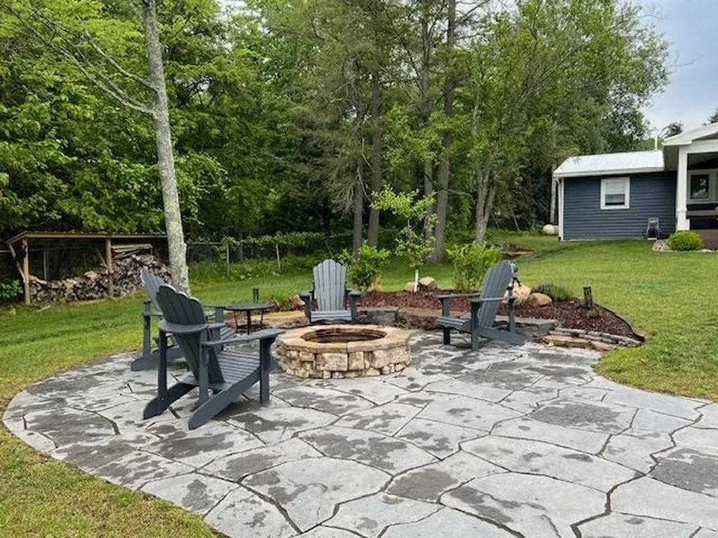 4907 Murray Lane Echo Township MI 49727