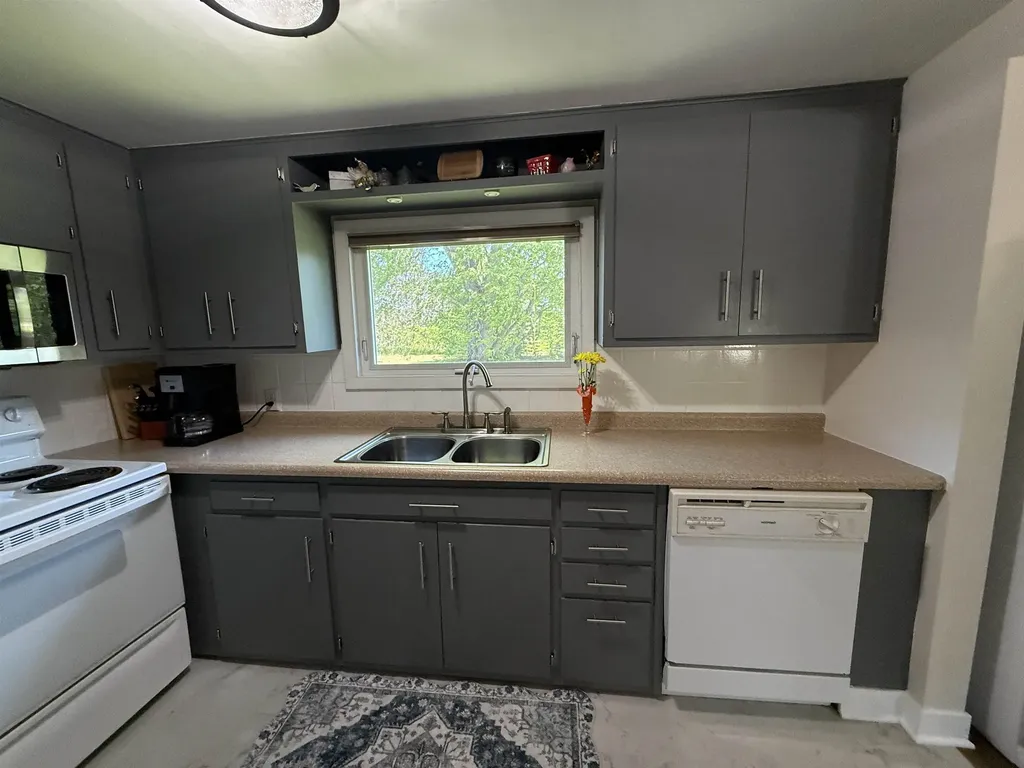 3586 E Long Lake Road Long Lake Township MI 49685