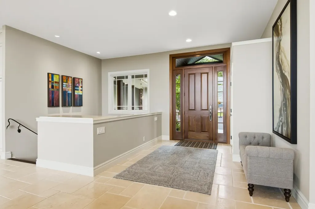 8546 East Beach Trail Peninsula Township MI 49686