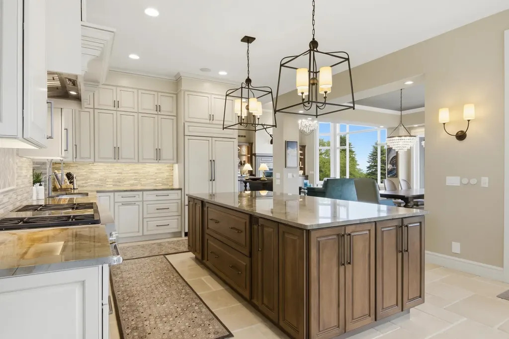 8546 East Beach Trail Peninsula Township MI 49686