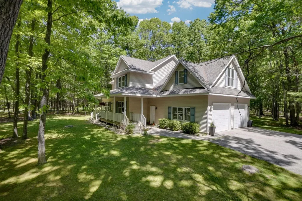 1424 Timber Ridge Drive Filer Charter Township MI 49660