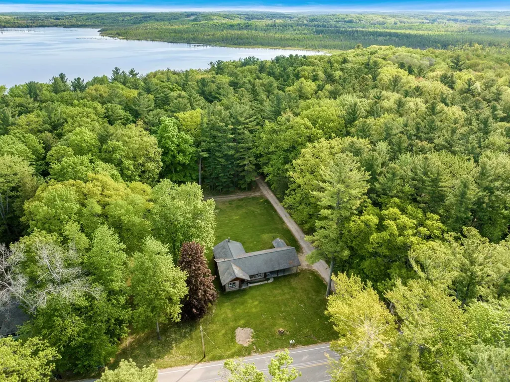 8646 Deadstream Road Lake Township MI 49640