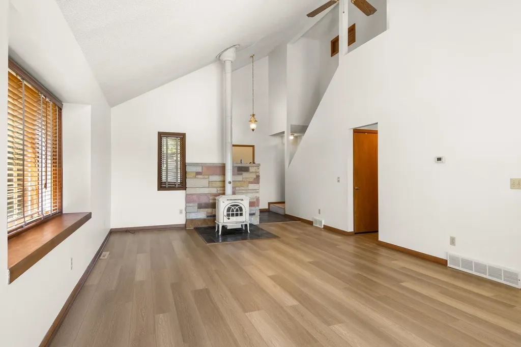 2881 N West Torch Lake Drive Torch Lake Township MI 49648