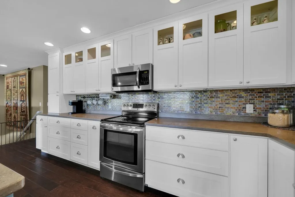 4690 E Houghton Lake Road Aetna Township MI 49651