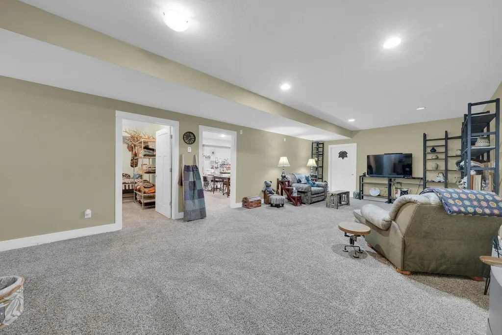 4690 E Houghton Lake Road Aetna Township MI 49651