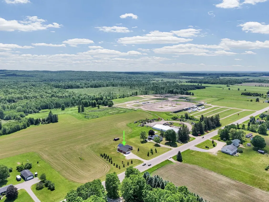 4690 E Houghton Lake Road Aetna Township MI 49651