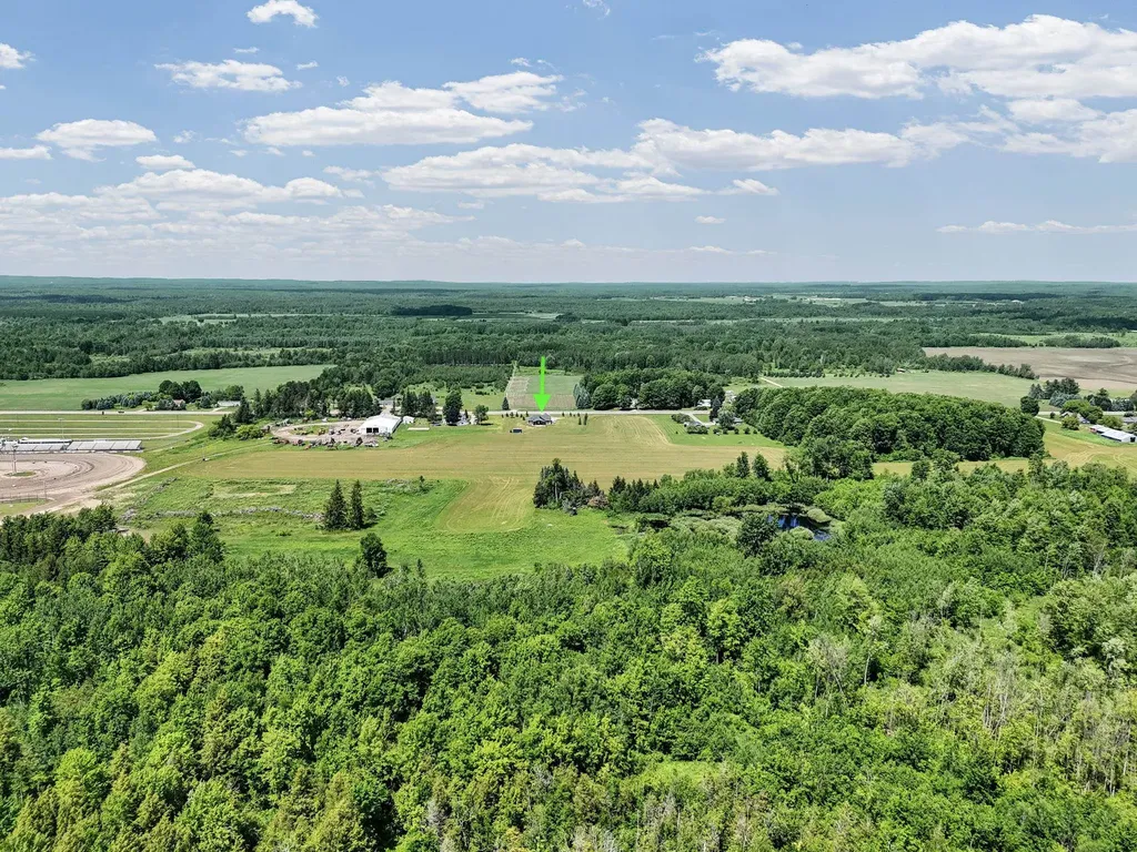 4690 E Houghton Lake Road Aetna Township MI 49651