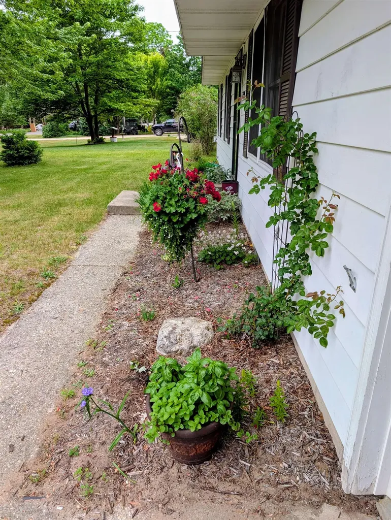7544 Briar Lane Forest Home Township MI 49615