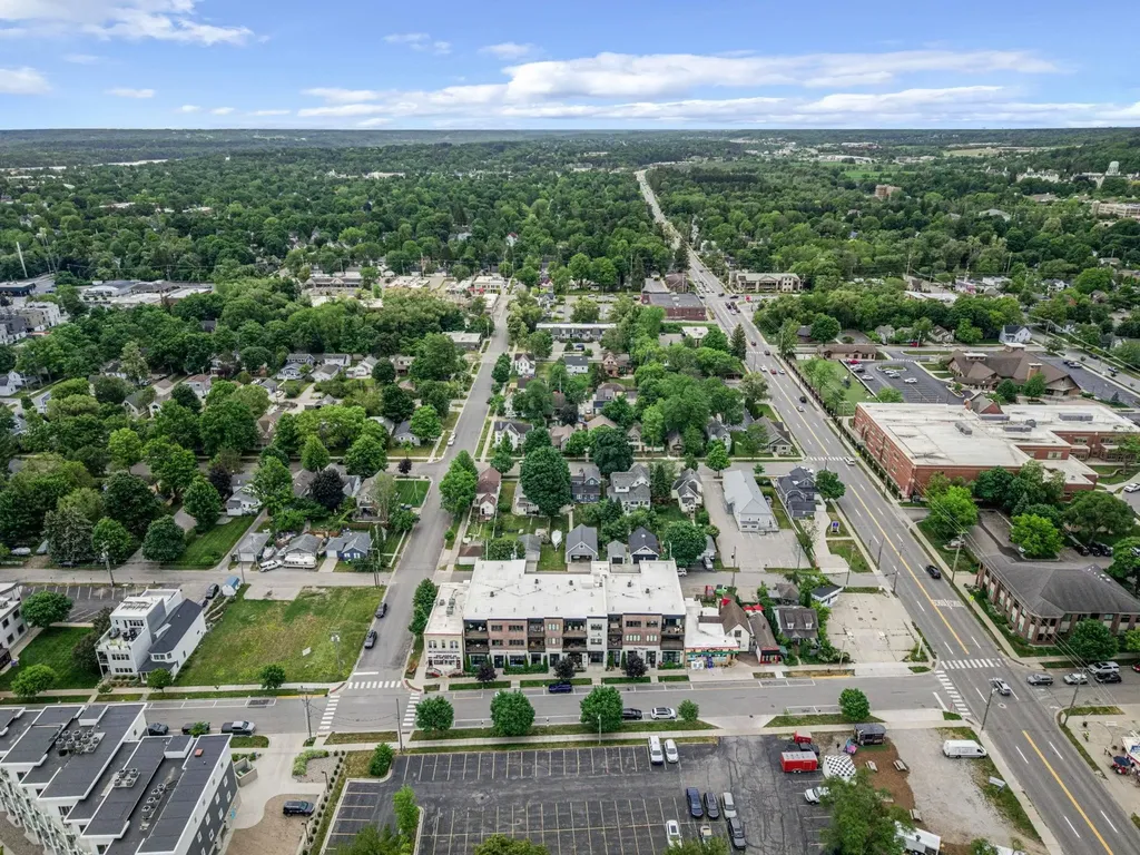 607 Randolph Traverse City City MI 49684