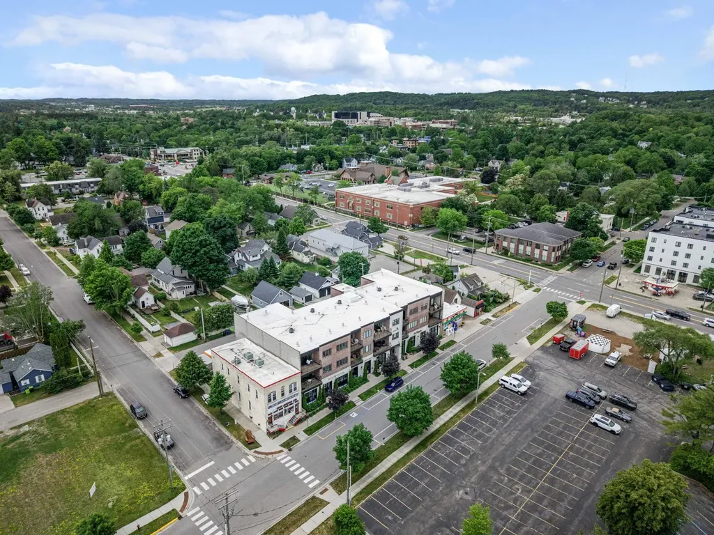 607 Randolph Traverse City City MI 49684