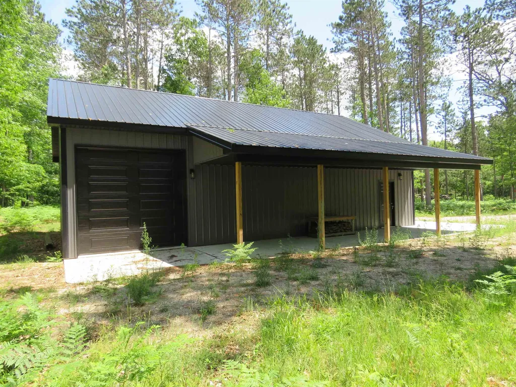 10420 W Rosted Road Lake Township MI 49651