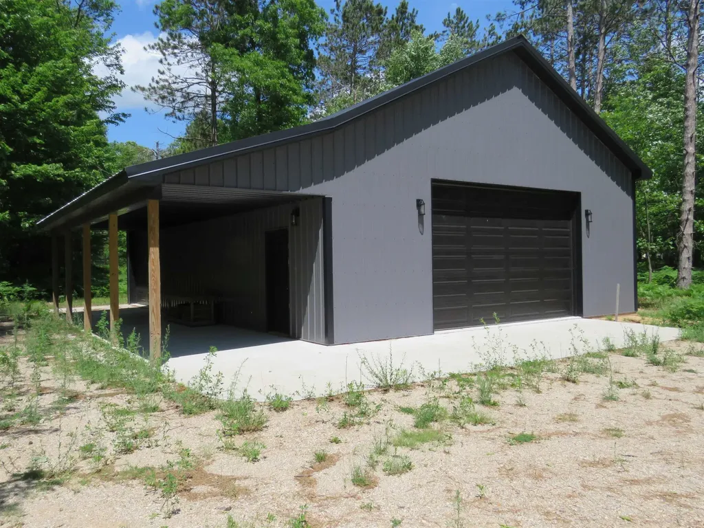 10420 W Rosted Road Lake Township MI 49651