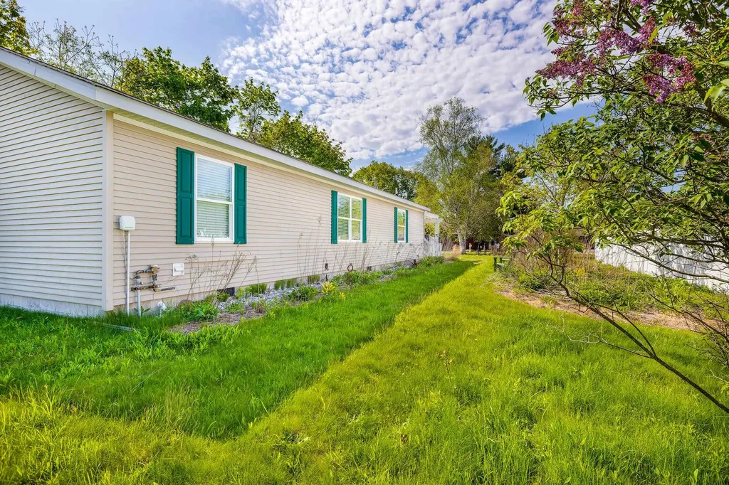 925 Hall Avenue Frankfort City MI 49635