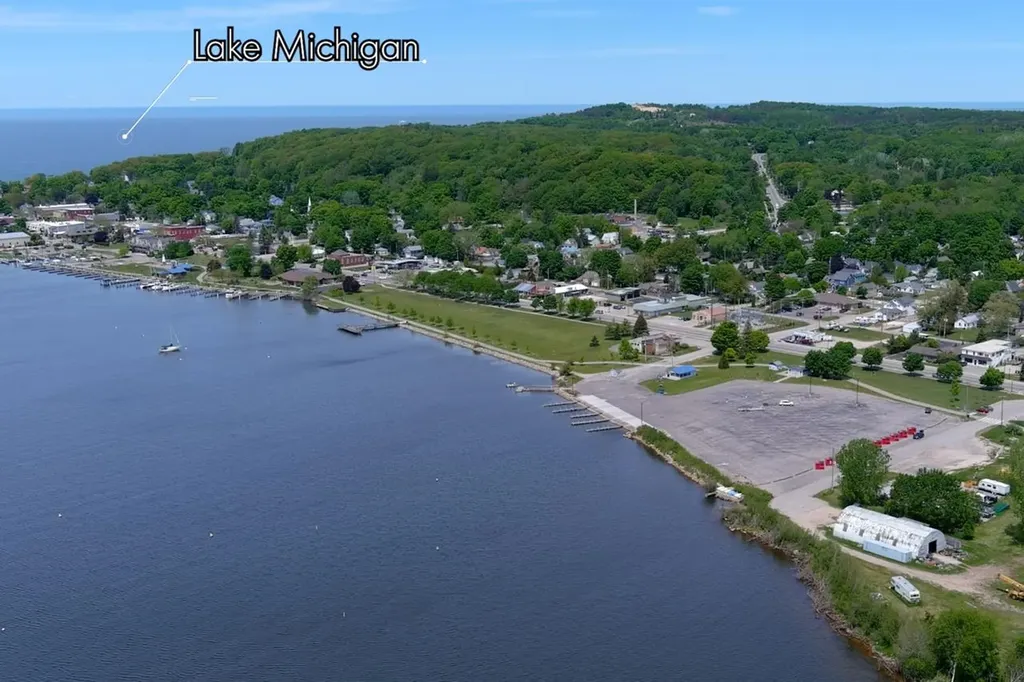 903 Main Street Crystal Lake Township MI 49635