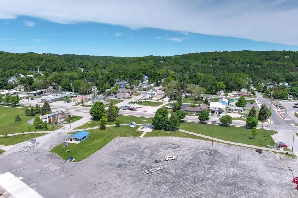 903 Main Street Crystal Lake Township MI 49635
