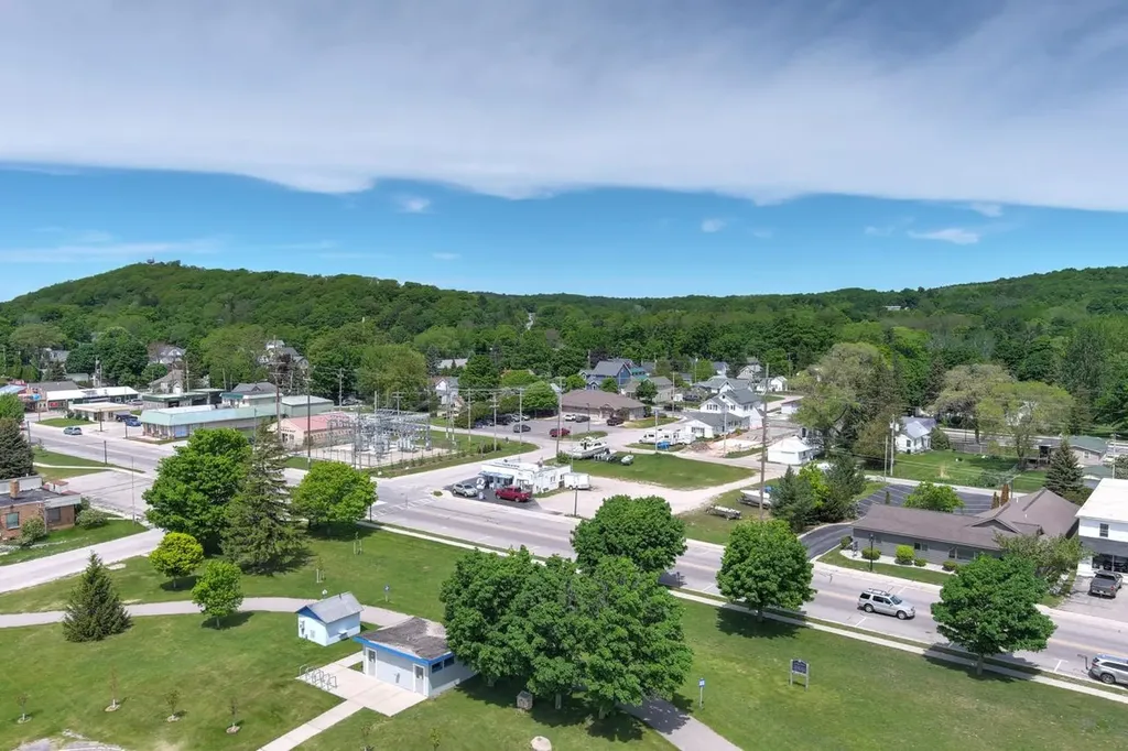 903 Main Street Crystal Lake Township MI 49635