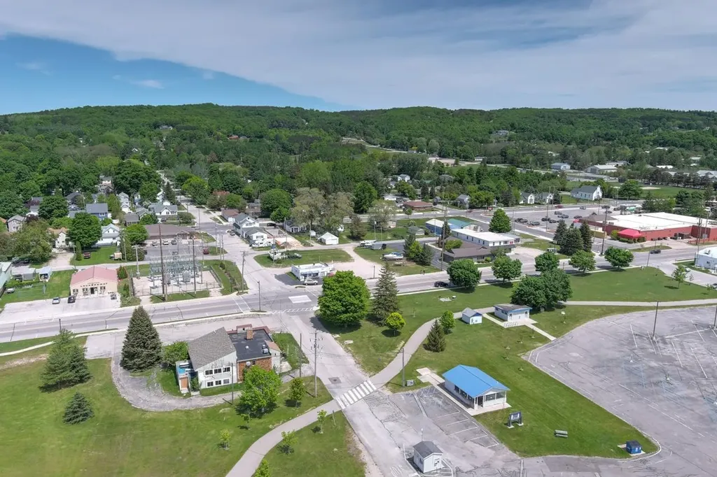 903 Main Street Crystal Lake Township MI 49635