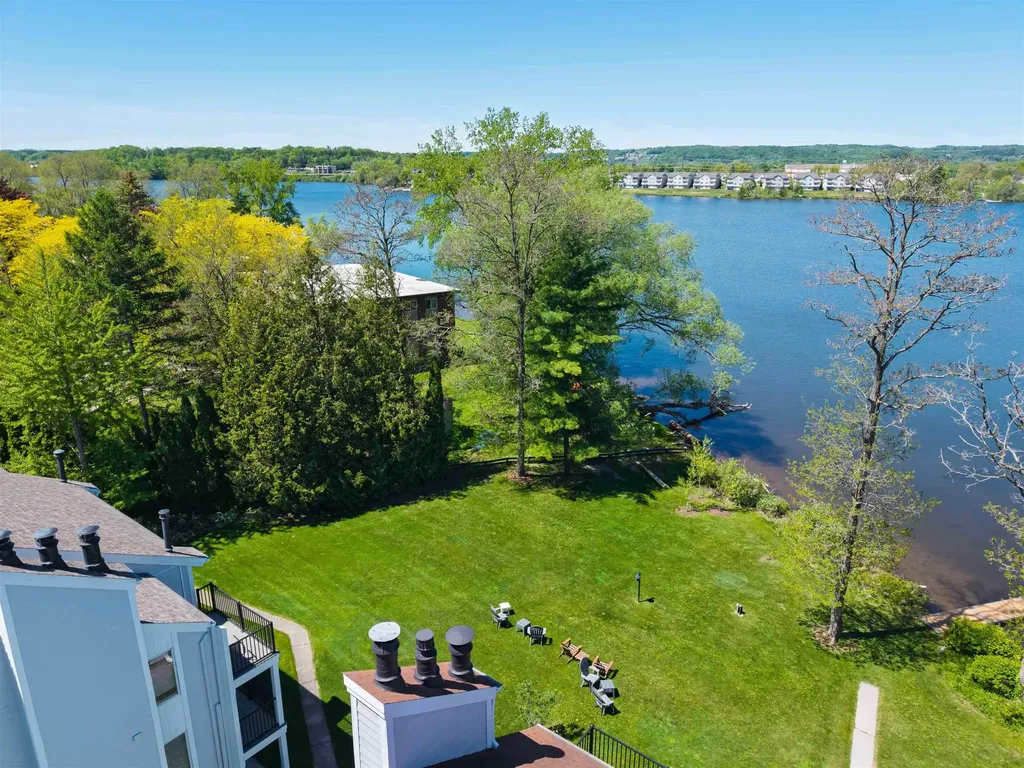 740 Centre Place Traverse City City MI 49686