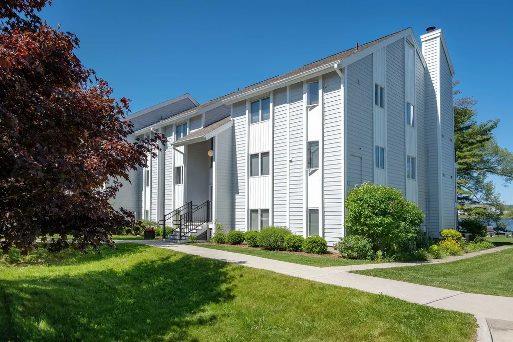 740 Centre Place Traverse City City MI 49686