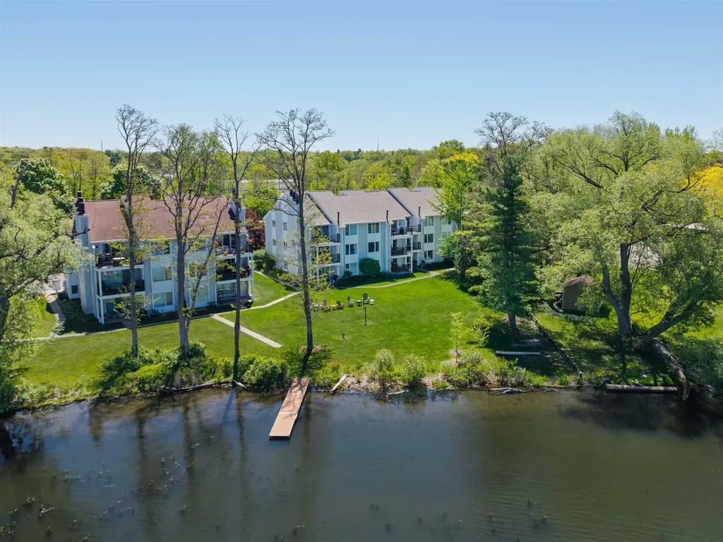 740 Centre Place Traverse City City MI 49686