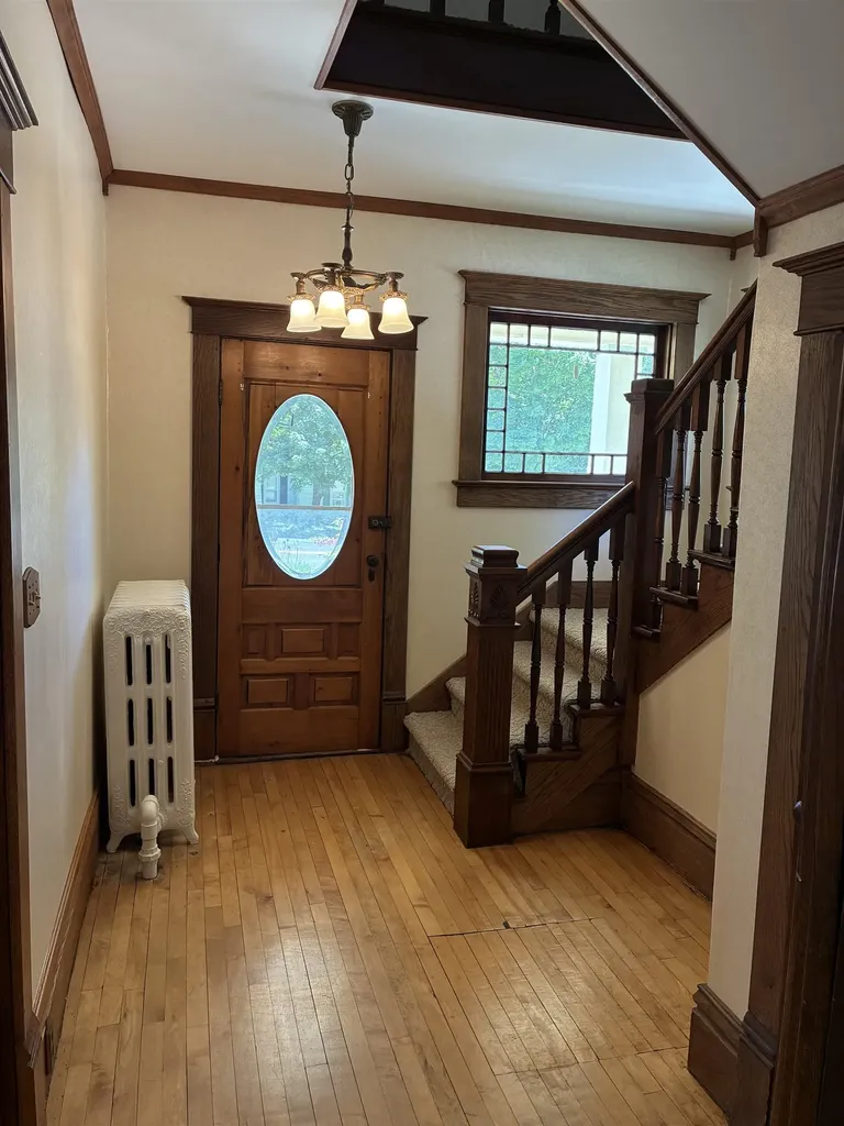 407 N Bridge Forest Home Township MI 49615