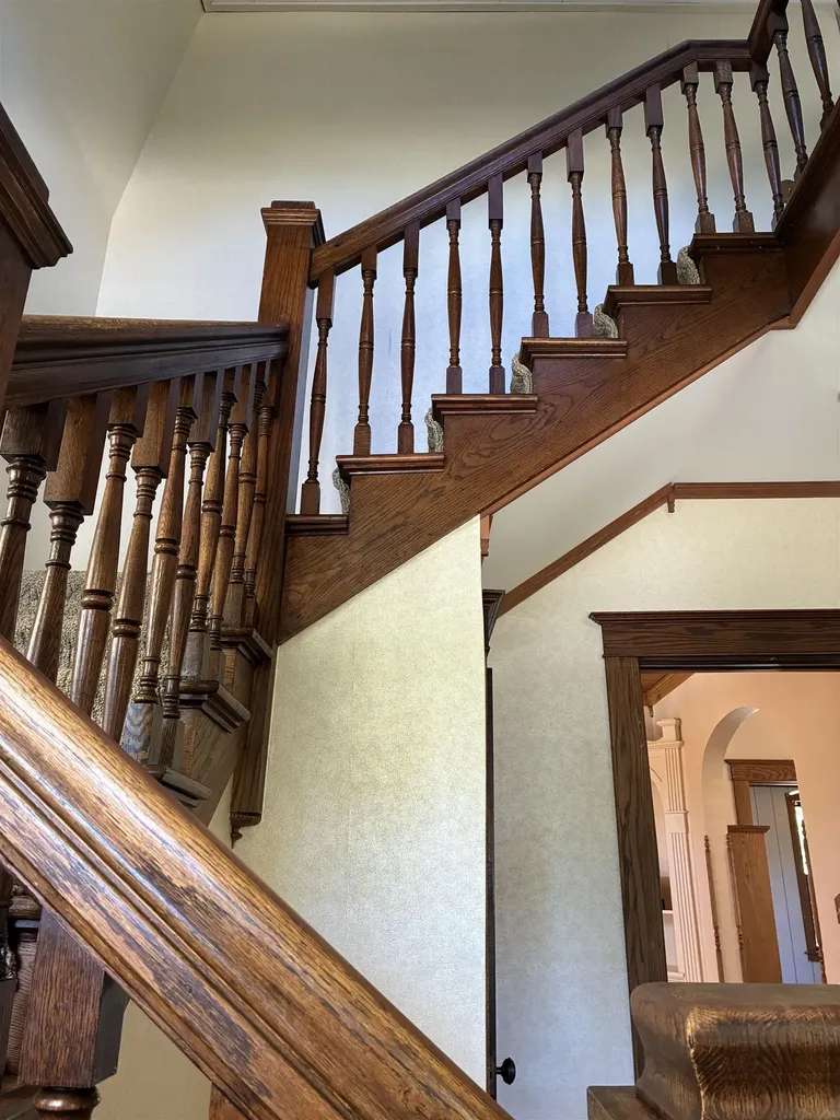 407 N Bridge Forest Home Township MI 49615