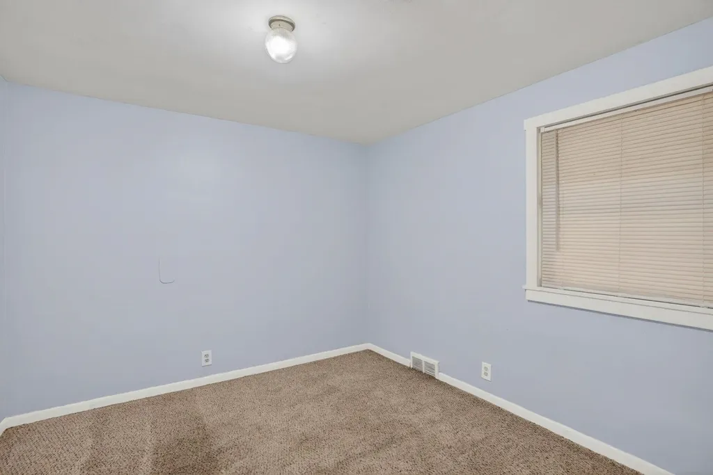 932 Farrar Street Cadillac City MI 49601