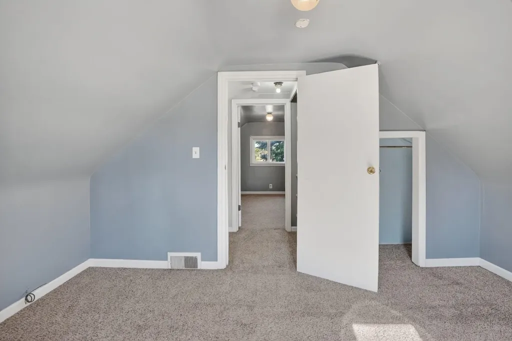 932 Farrar Street Cadillac City MI 49601