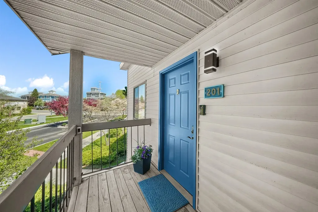 525 Riverine Drive Traverse City City MI 49684