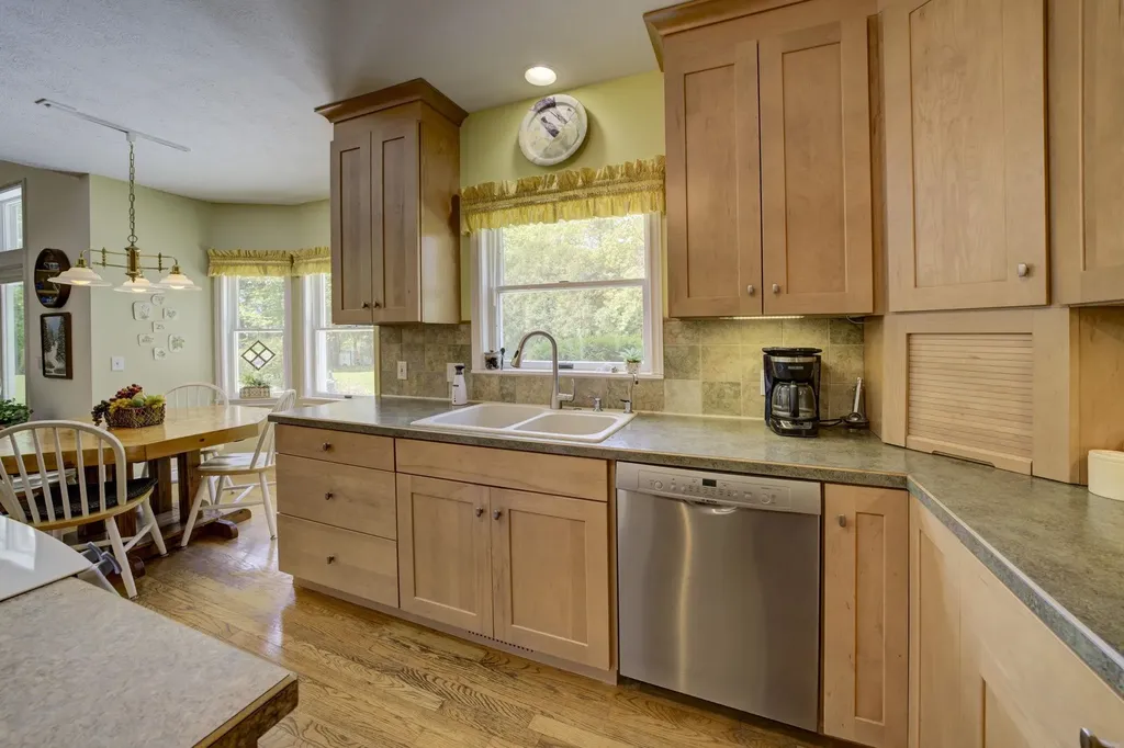 1453 Braemar Drive Peninsula Township MI 49686