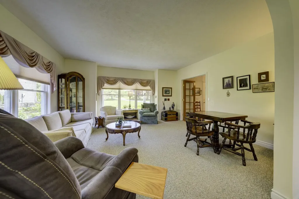 1453 Braemar Drive Peninsula Township MI 49686