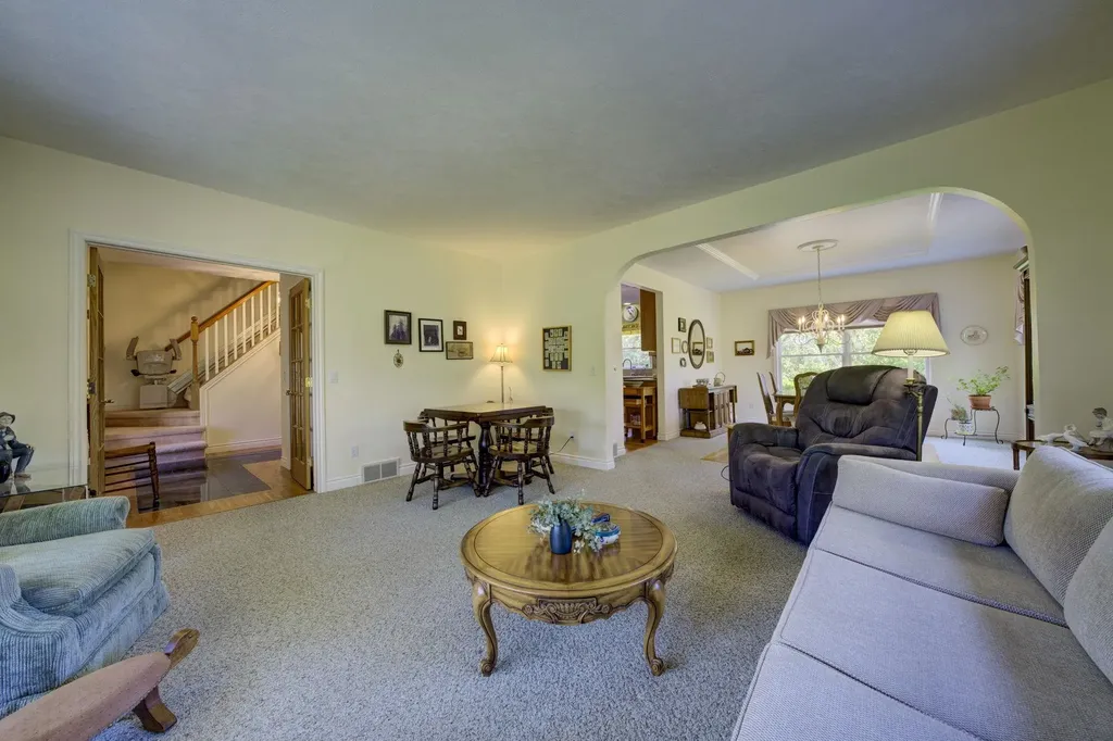 1453 Braemar Drive Peninsula Township MI 49686