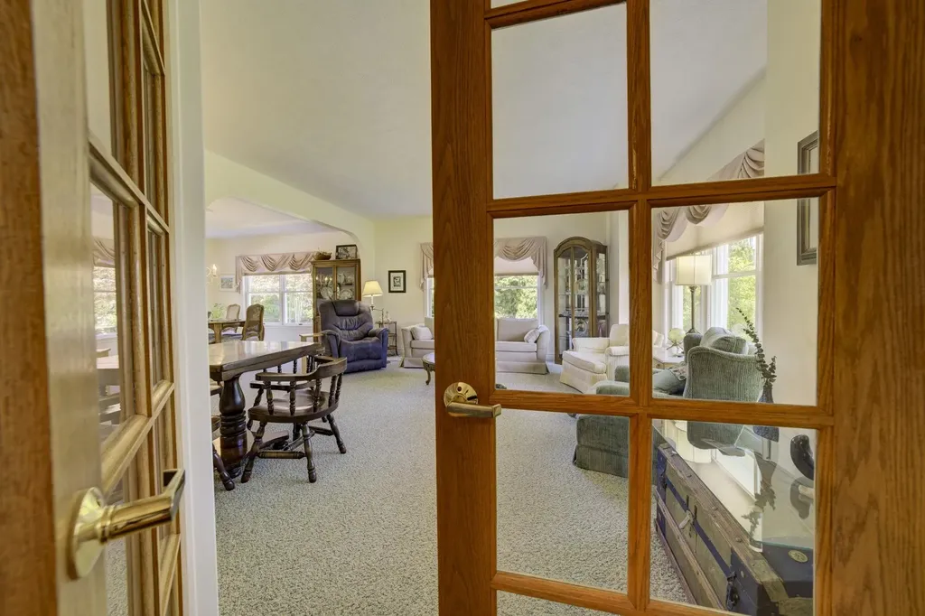 1453 Braemar Drive Peninsula Township MI 49686