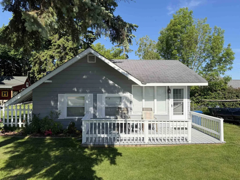 104 Oliver Street Roscommon Township MI 48629
