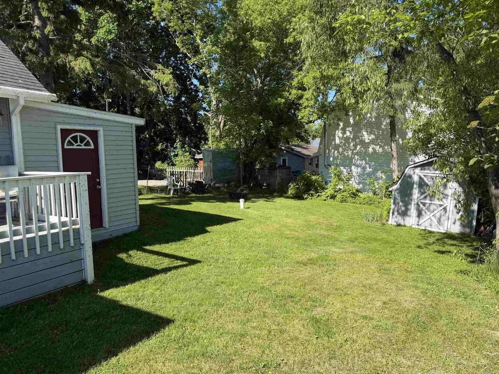 104 Oliver Street Roscommon Township MI 48629