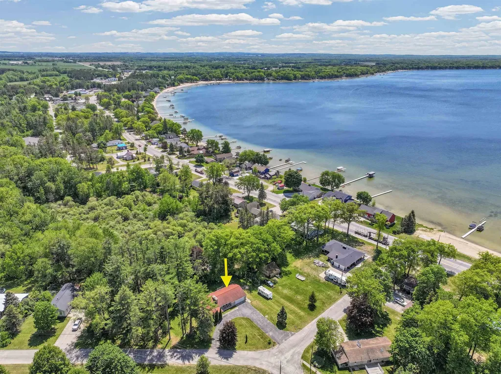 550 Henry Street Lake City City MI 49651