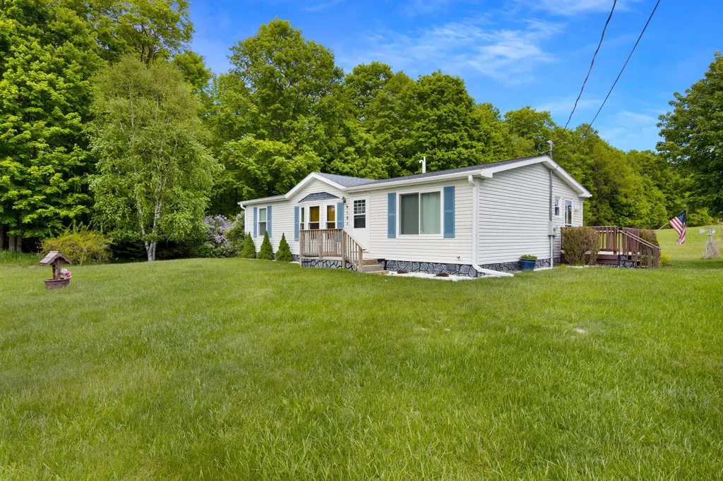 9101 S Nash Road Kasson Township MI 49664