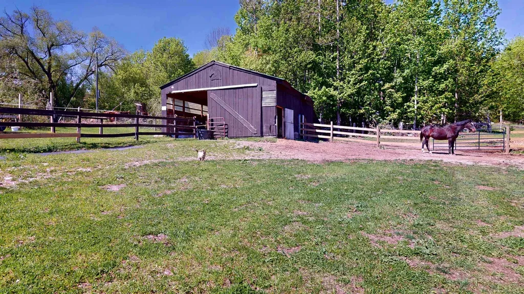8807 Rogers Road South Arm Township MI 49727