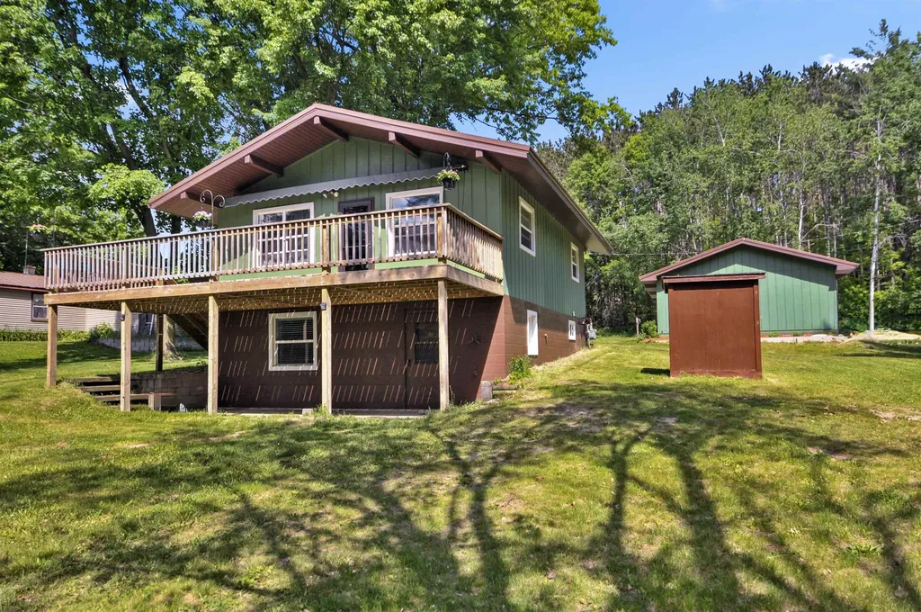10864 Redman Drive Clam Lake Township MI 49601