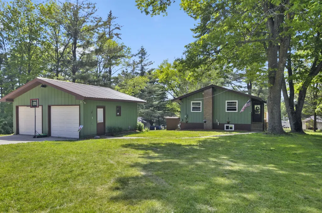 10864 Redman Drive Clam Lake Township MI 49601