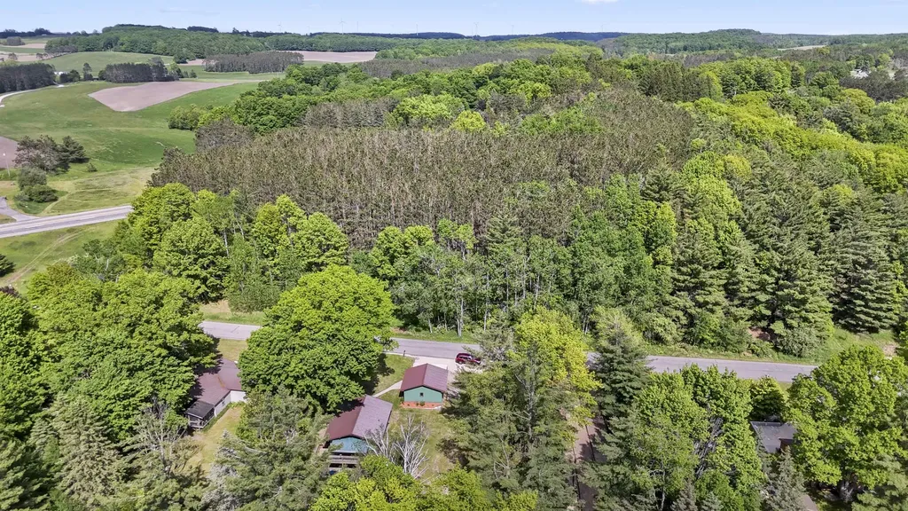 10864 Redman Drive Clam Lake Township MI 49601