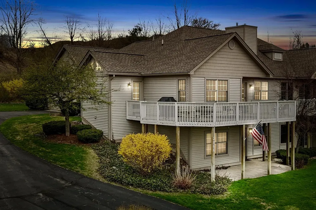 2866 E Crown Drive Garfield Charter Township MI 49685