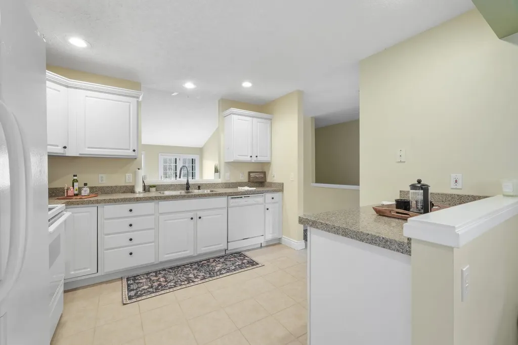 2866 E Crown Drive Garfield Charter Township MI 49685
